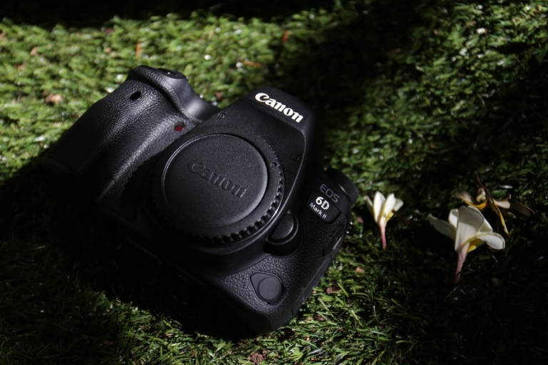 EOS Canon 6D Mark II