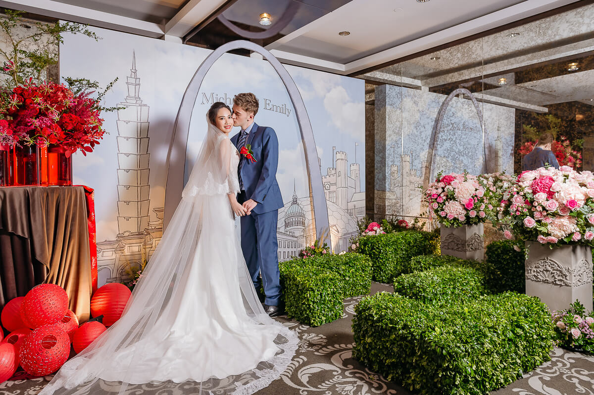 世貿33 Michael & Emily